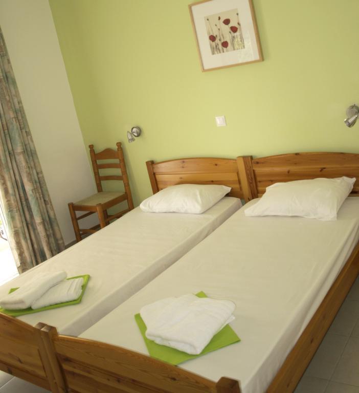 Nikolaki Rooms Pórto Ráfti Dış mekan fotoğraf
